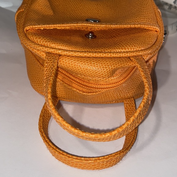 Old Navy Purse Pocket Book Handle Zip Up Side Snap Pocket Orange small - Picture 7 of 11